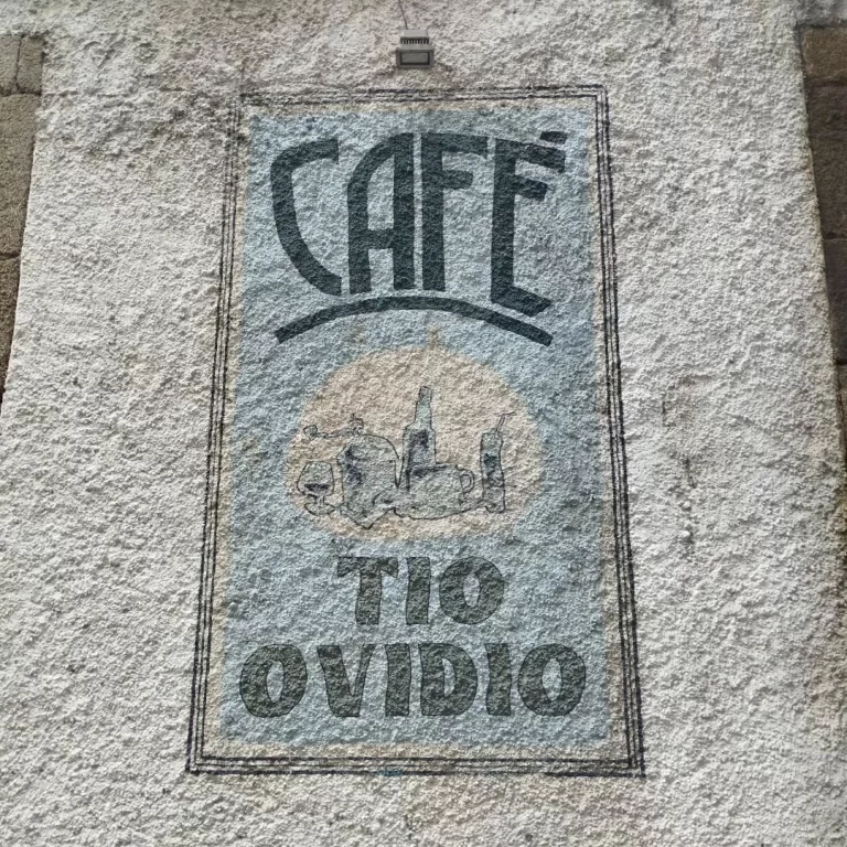 Instagram post from potirincon. This post is in position 12.