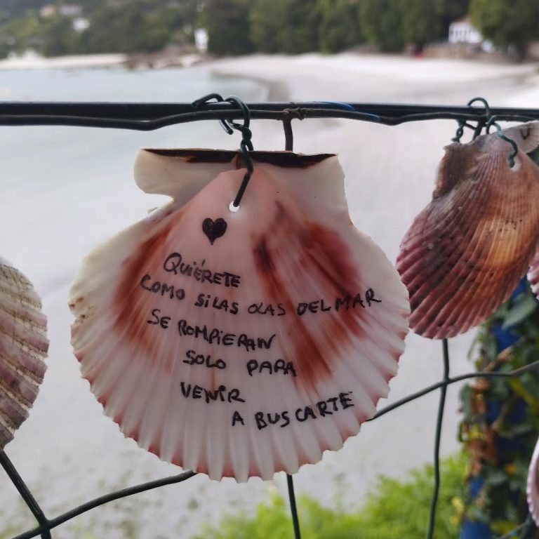 Instagram post from potirincon. This post is in position 19.