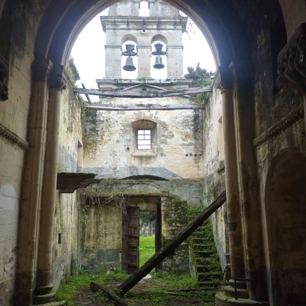 Instagram post from potirincon. This post is in position 0.