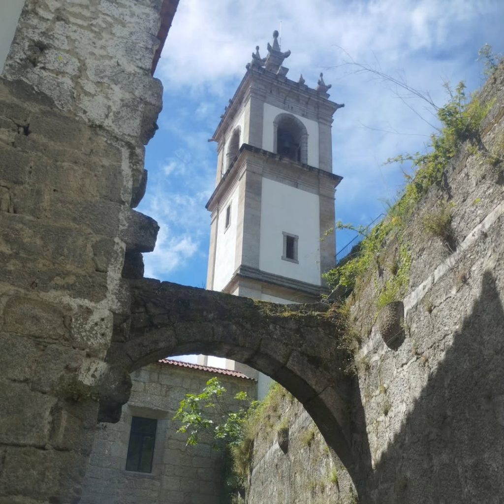 Instagram post from potirincon. This post is in position 4.