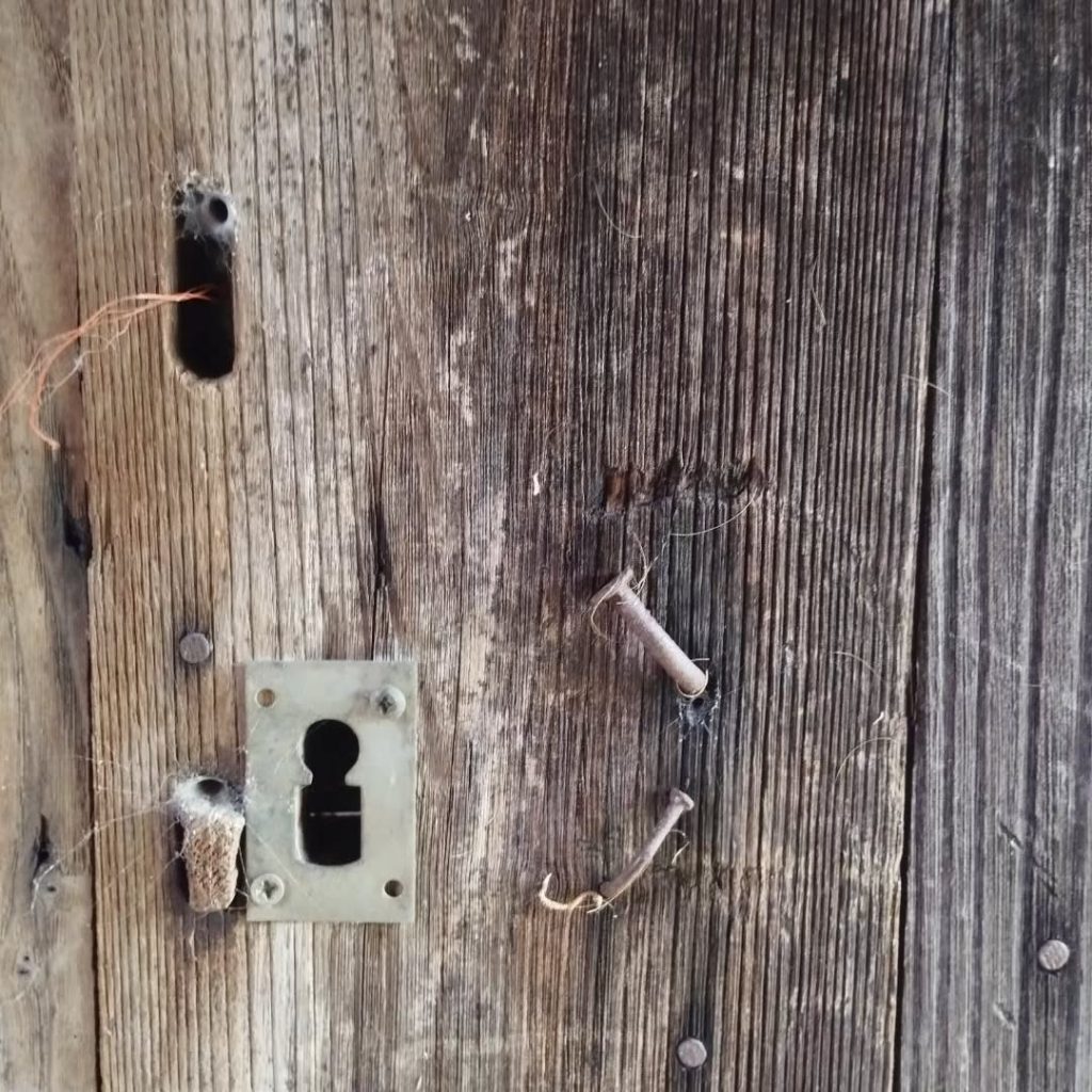 Instagram post from potirincon. This post is in position 8.